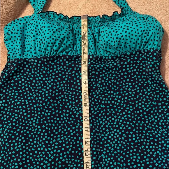 Tankini - Picture 4 of 8